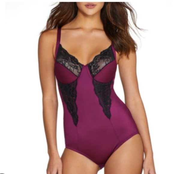 Maidenform Other - Maidenform Ultra-Firm Body Shaper  Built-In Underwire Bra 38C deep purple NWT